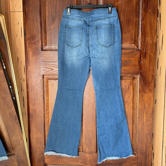 Knox Rose Flare Jeans - Picture 2 of 4